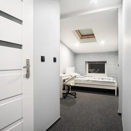 Prywatny Z Prywatna Lazienka - Senatorska 36 * Łódź