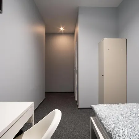 Prywatny Z Prywatna Lazienka - Senatorska 36 * Łódź