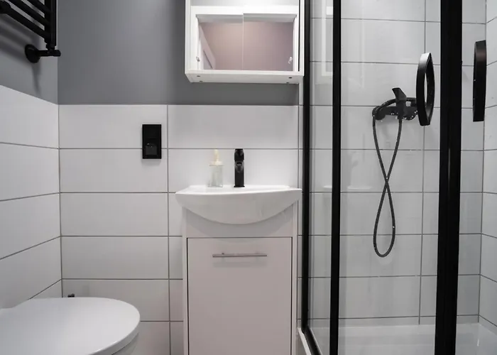 Prywatny Z Prywatna Lazienka - Senatorska 36