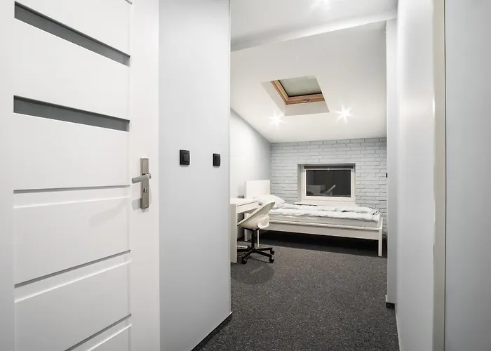 Prywatny Z Prywatna Lazienka - Senatorska 36 * Łódź